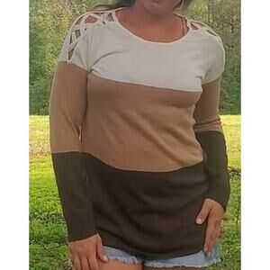 New York & Company lattice sleeve tunic sweater brown colorblock medium